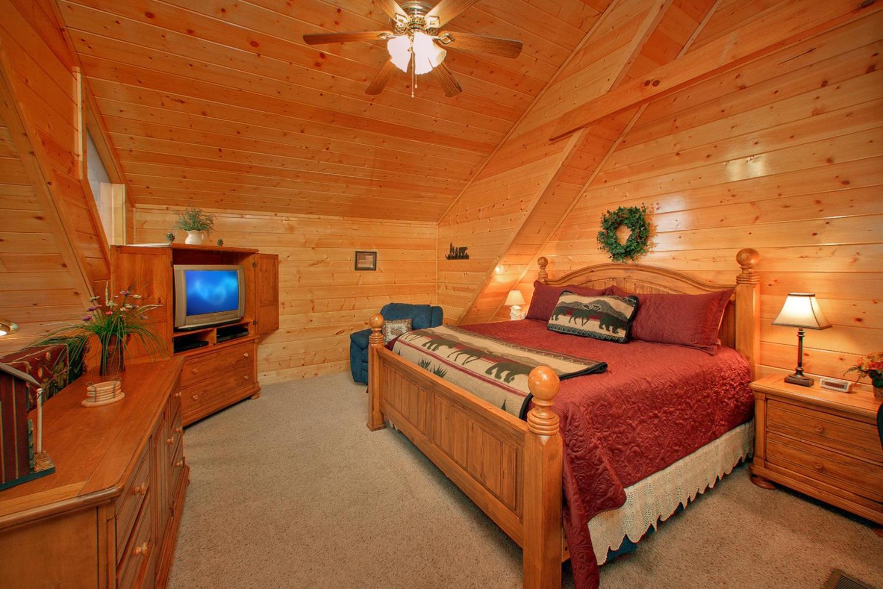 Knotty Pine Delight Holiday home