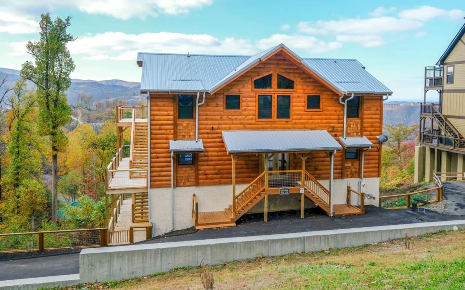 Villa Bigger Bear Views *