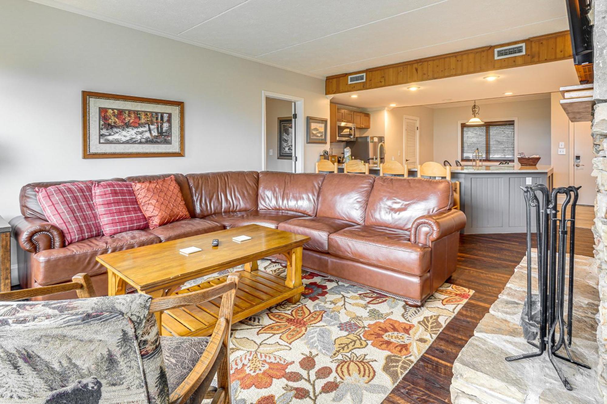 Hike, Swim And Explore Mtn-view In Apartment