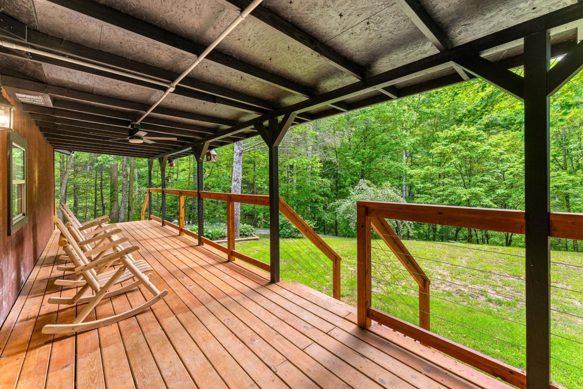 Holiday home Huskey Hide Away *