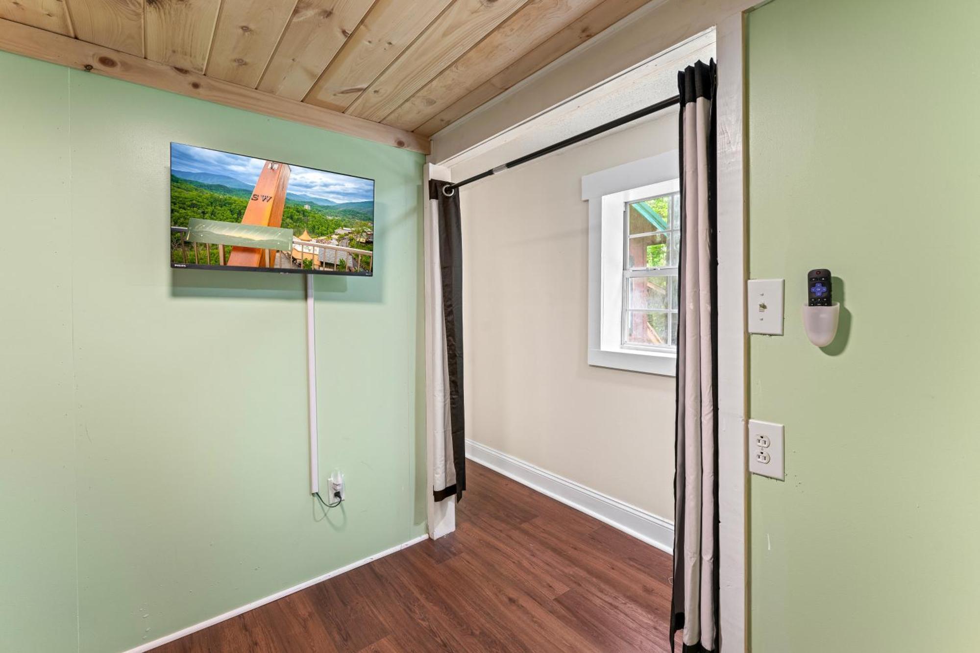 Huskey Hide Away Holiday home