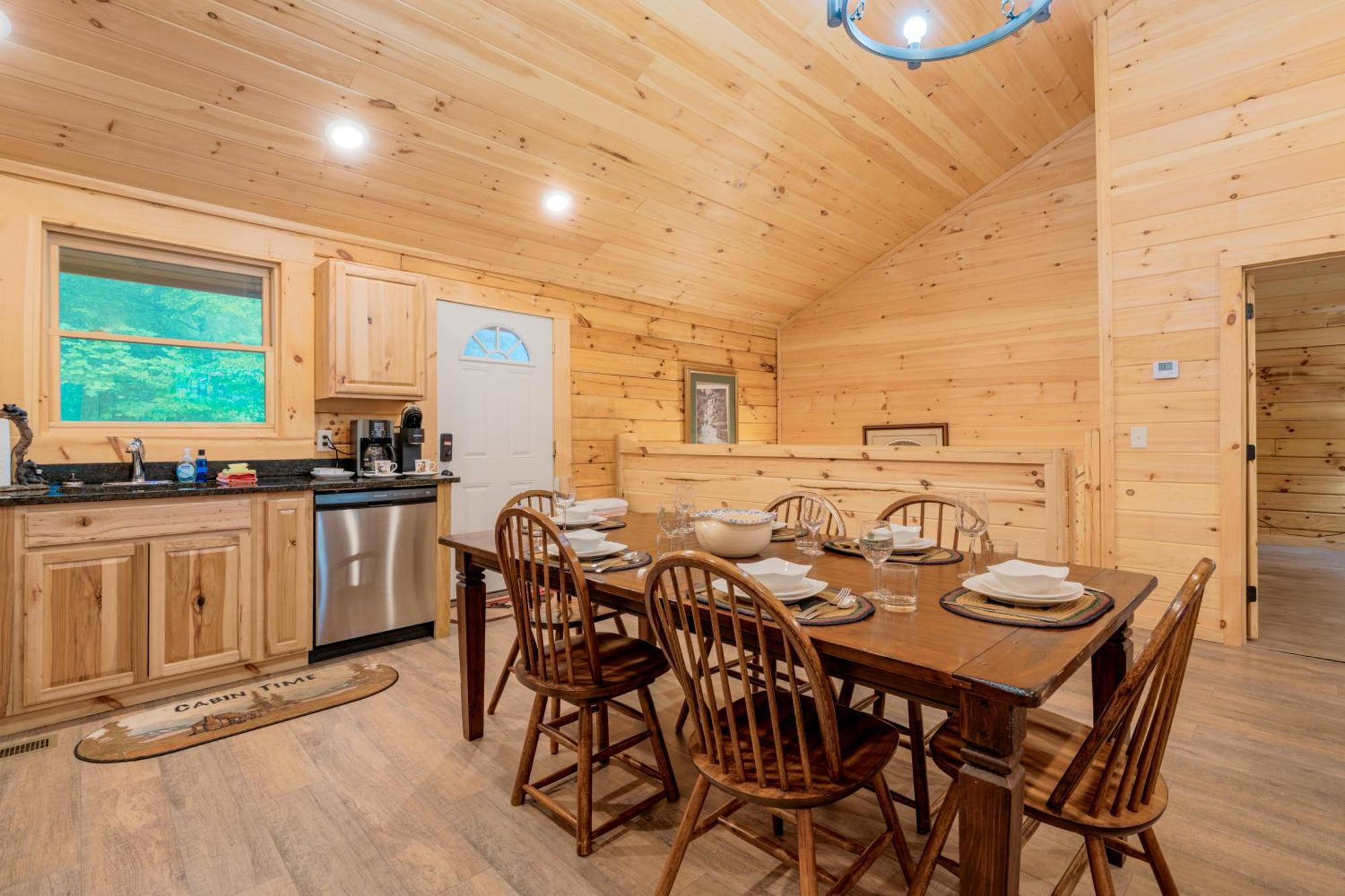 211 Misty Mountain Getaway Gatlinburg