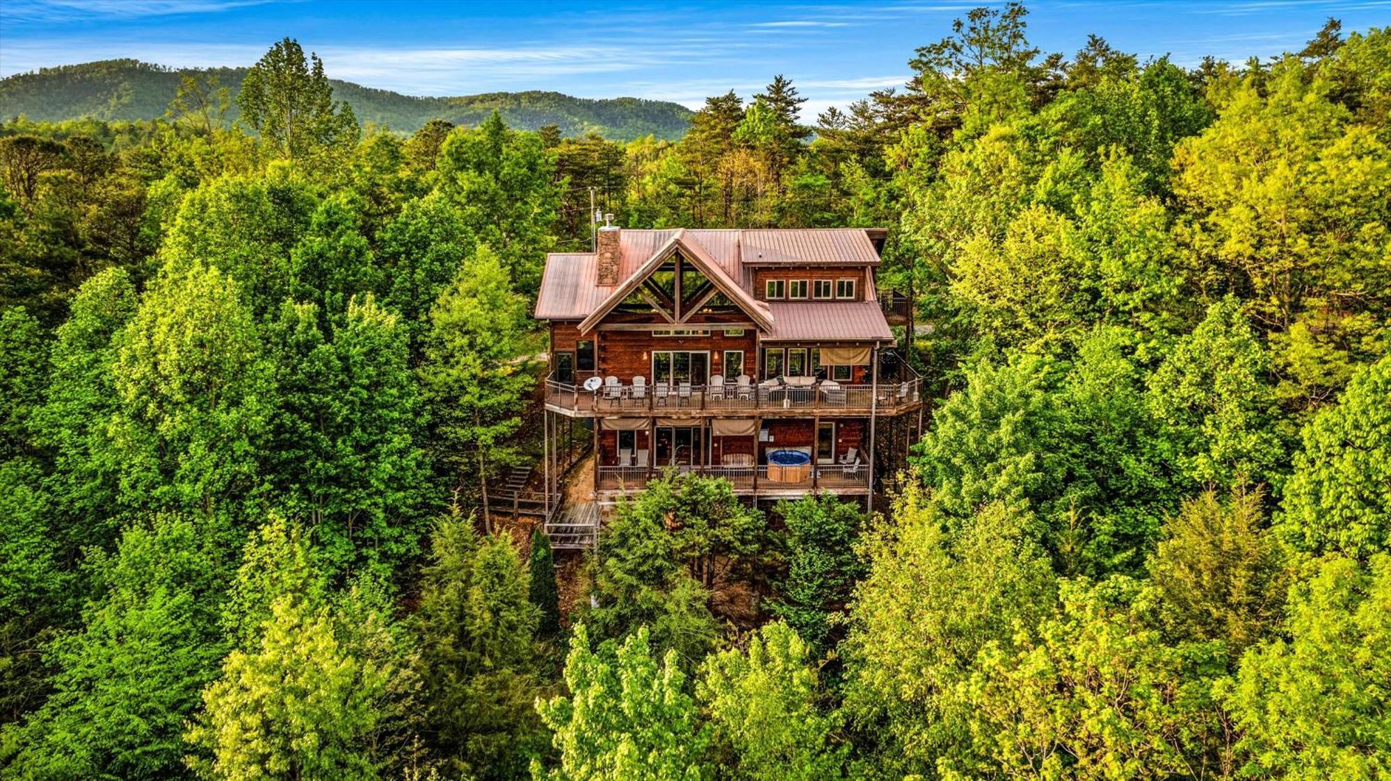 Holiday home Wine Down Gatlinburg