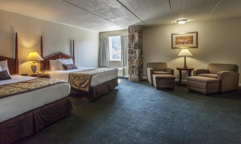 Hotel Four Seasons Motor 2*