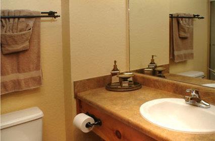 Howard Johnson By Wyndham Downtown 2*