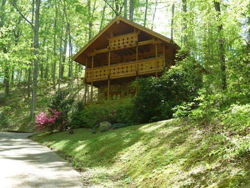 Enchanted Forest- One-bedroom *