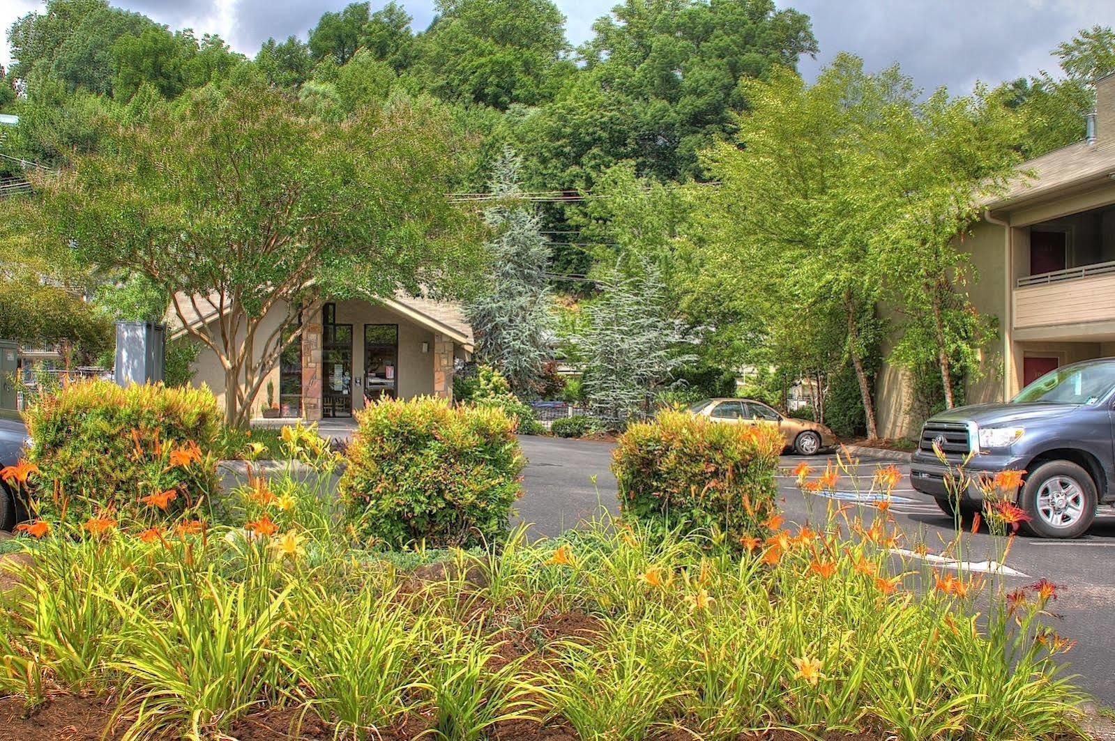 Howard Johnson By Wyndham Downtown 2* Gatlinburg