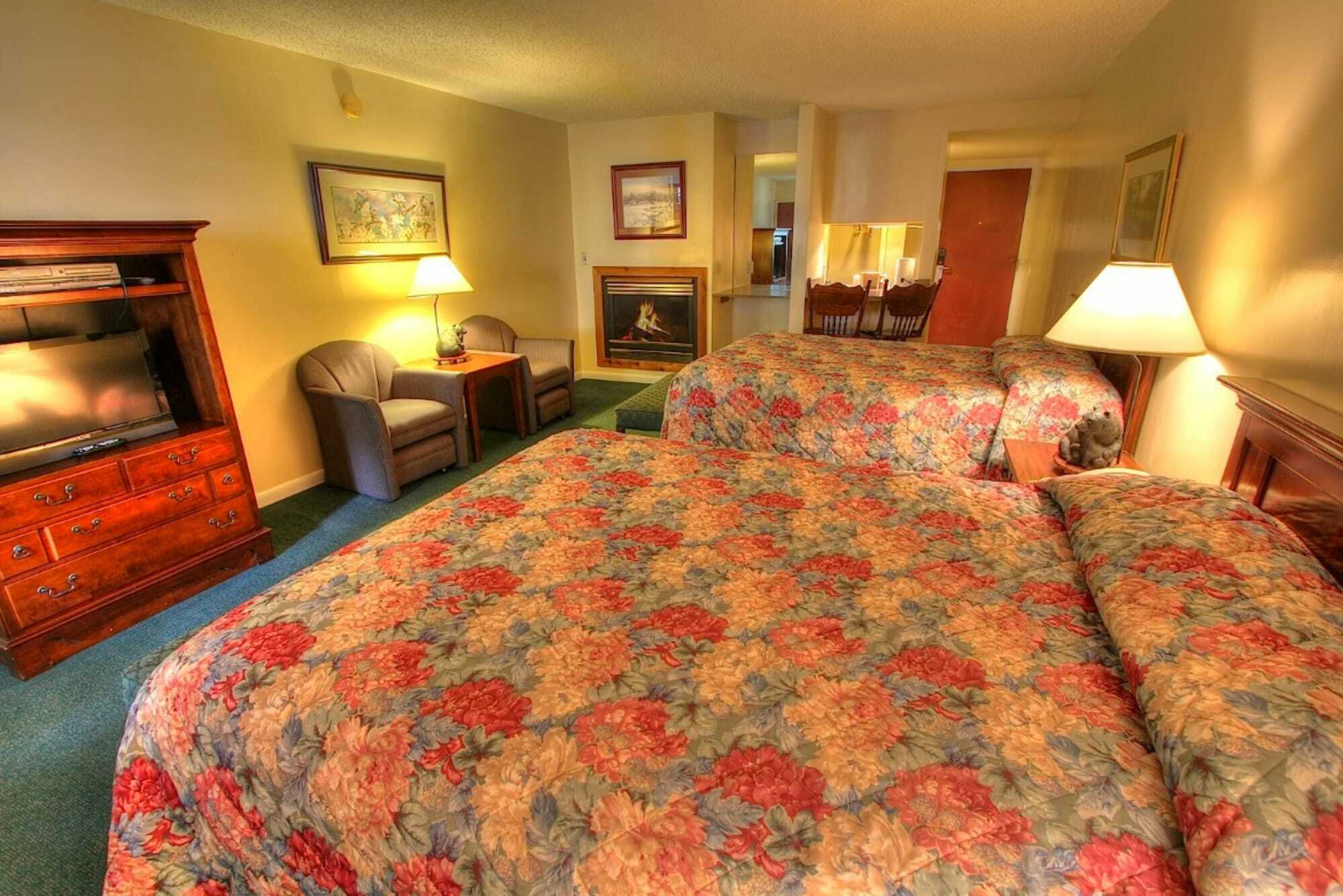 Howard Johnson By Wyndham Downtown Hotel 2*