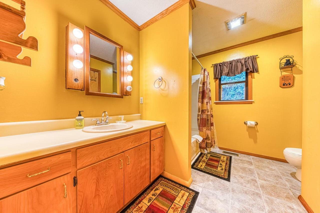 Lazy Creek Retreat Holiday home Gatlinburg