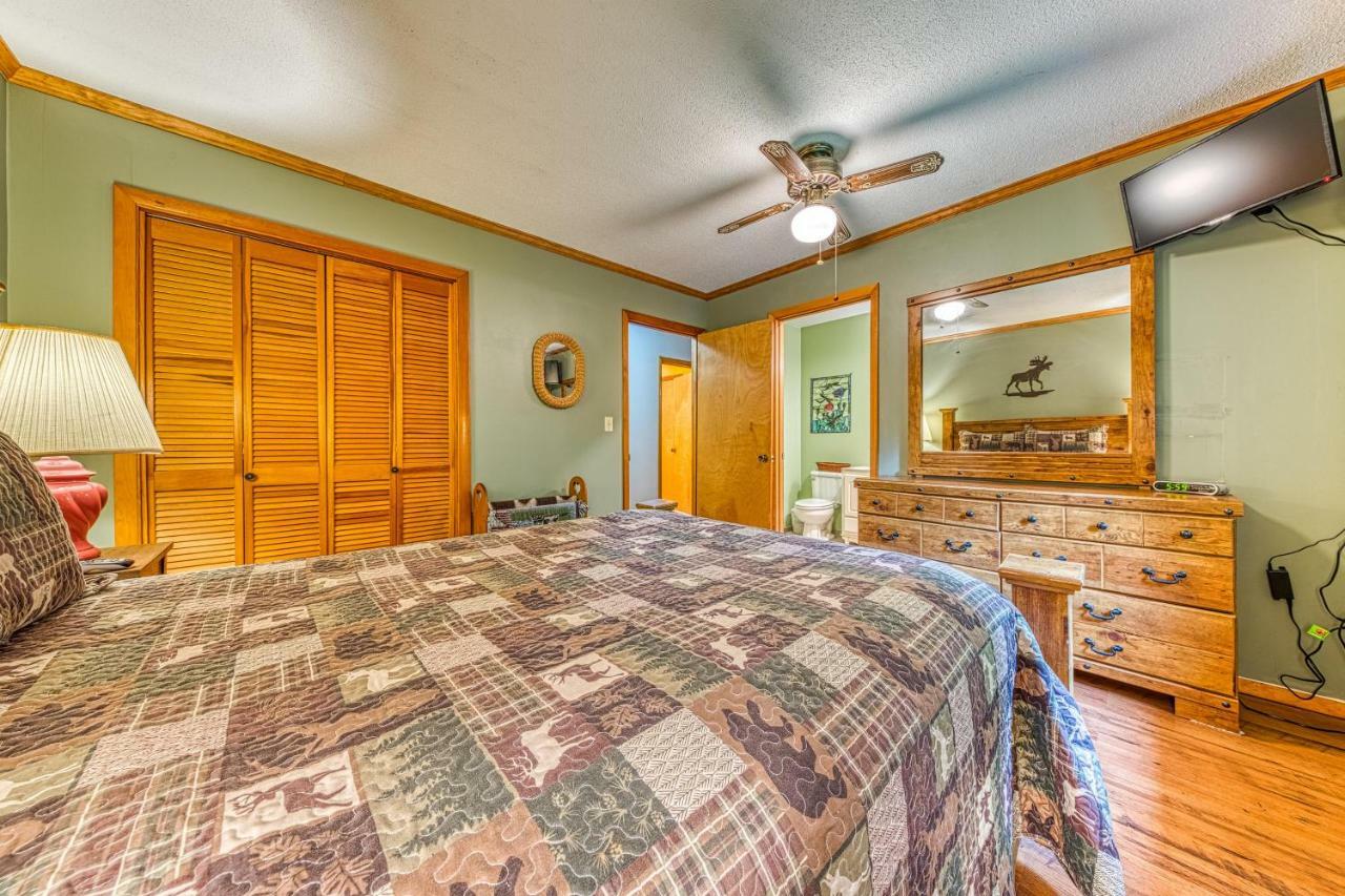 Lazy Creek Retreat Holiday home Gatlinburg