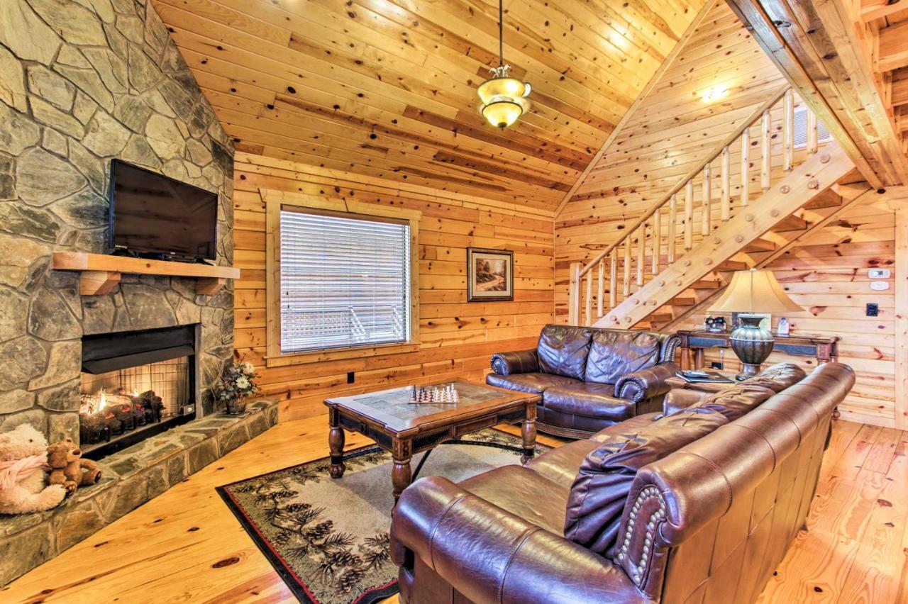 With Pool By National Park! Gatlinburg