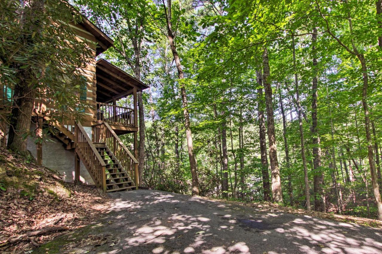 Secluded Forest Cabin, 4 Mi To Downtown