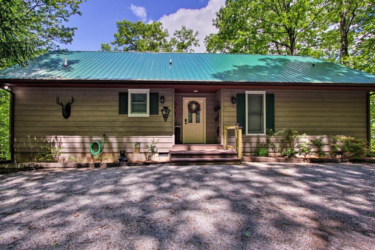 Eclectic With Hot Tub 1 Mi To Ober Holiday home Gatlinburg