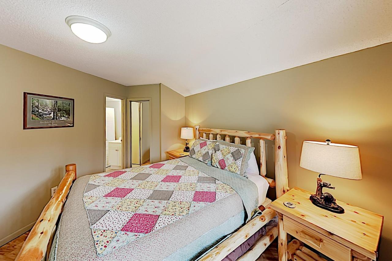 Holiday home Roundette Cabin *