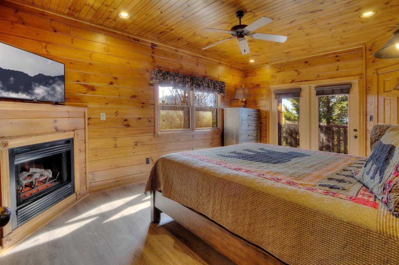 Smoky Mountain Views Holiday home *
