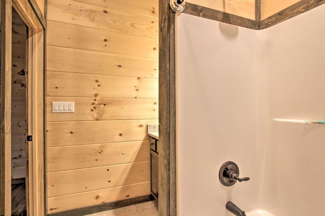 Luxe With Theater Less Than 2 Miles To * Gatlinburg