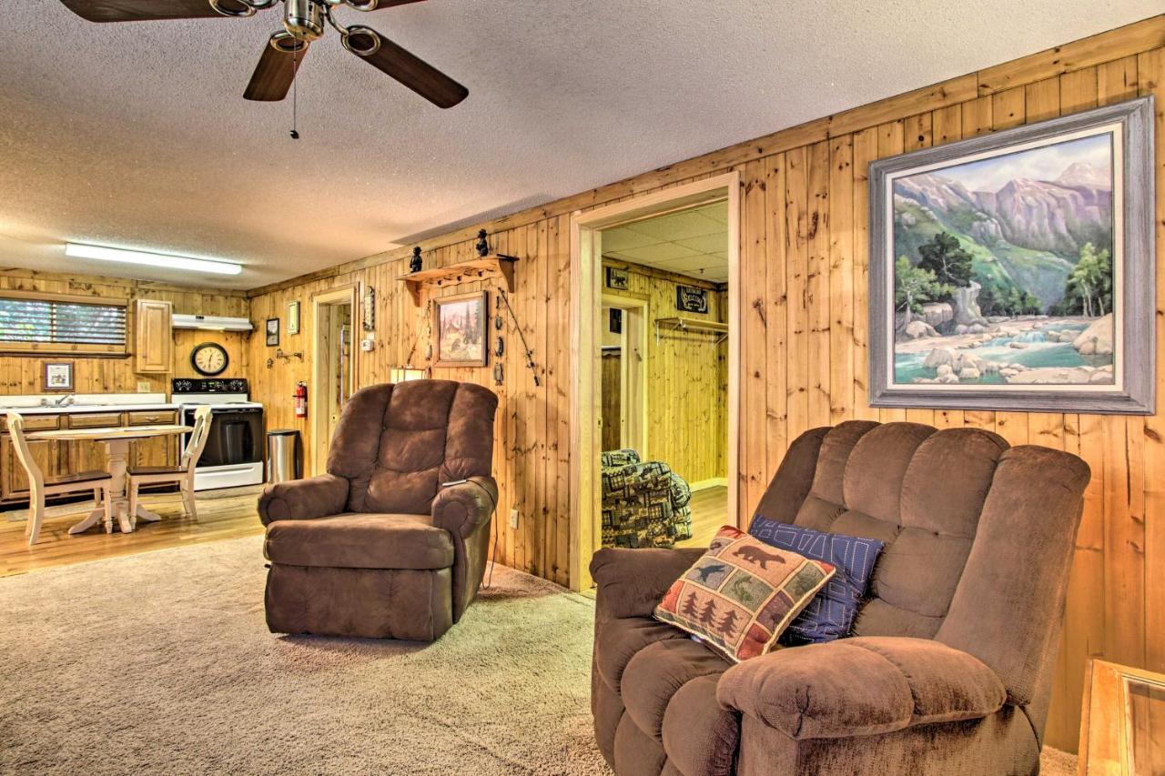 Couples Cabin Great Smoky Arts And Crafts Community * Gatlinburg