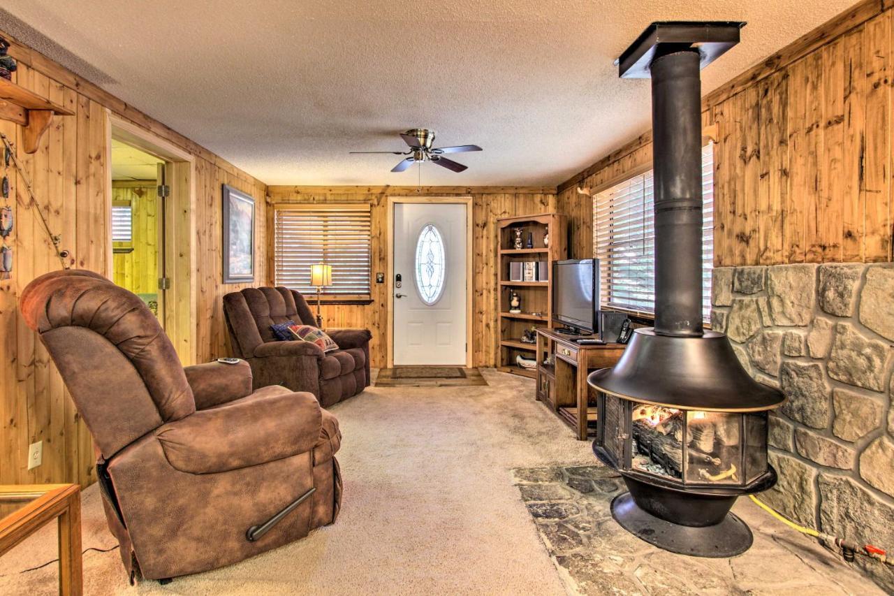Holiday home Couples Cabin Great Smoky Arts And Crafts Community