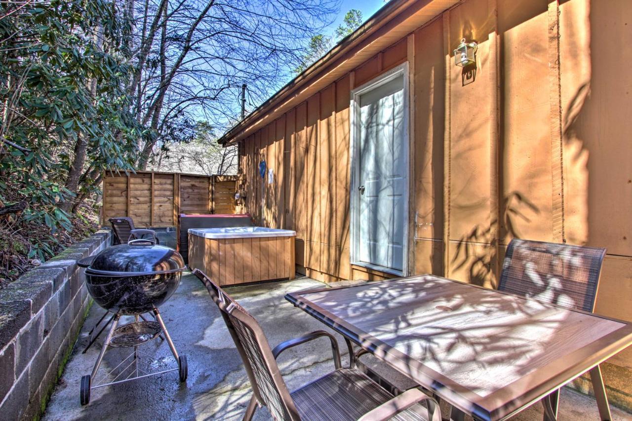 Couples Cabin Great Smoky Arts And Crafts Community Holiday home