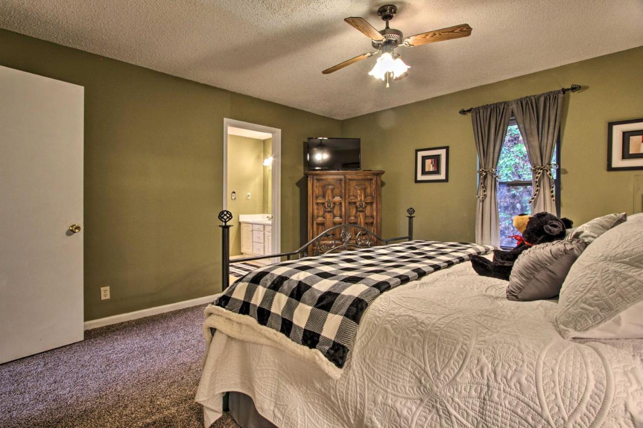 Cozy Hideaway With Hot Tub And Air Hockey * Gatlinburg