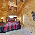 Gatlinburg Falls Cabin Unit 812