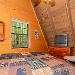 Smoky Bear Hideaway