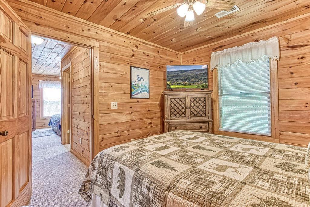 Smoky Mountain Gem Holiday home *