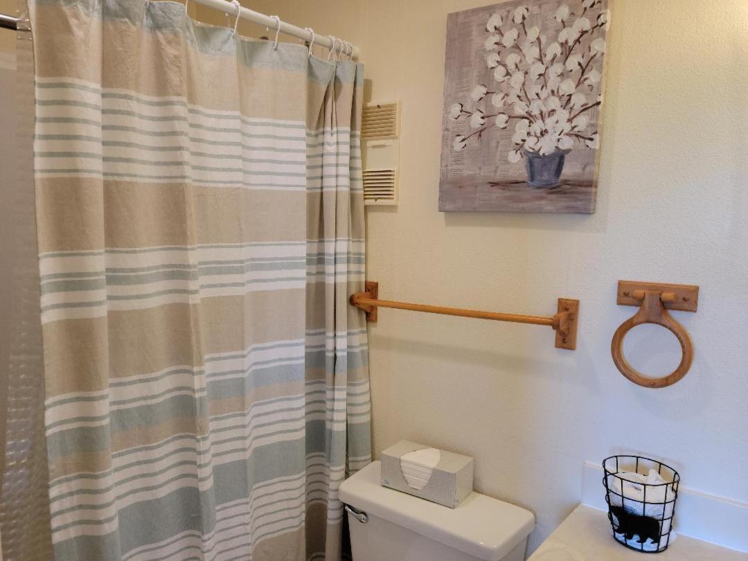 Mountain Magnificent Views - 2 Pools, Fireplace & Hot Tub Apartment *