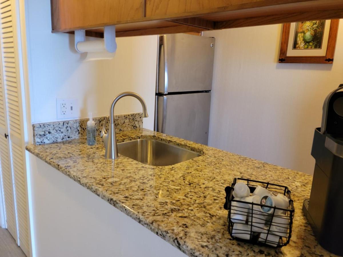 Mountain Magnificent Views - 2 Pools, Fireplace & Hot Tub