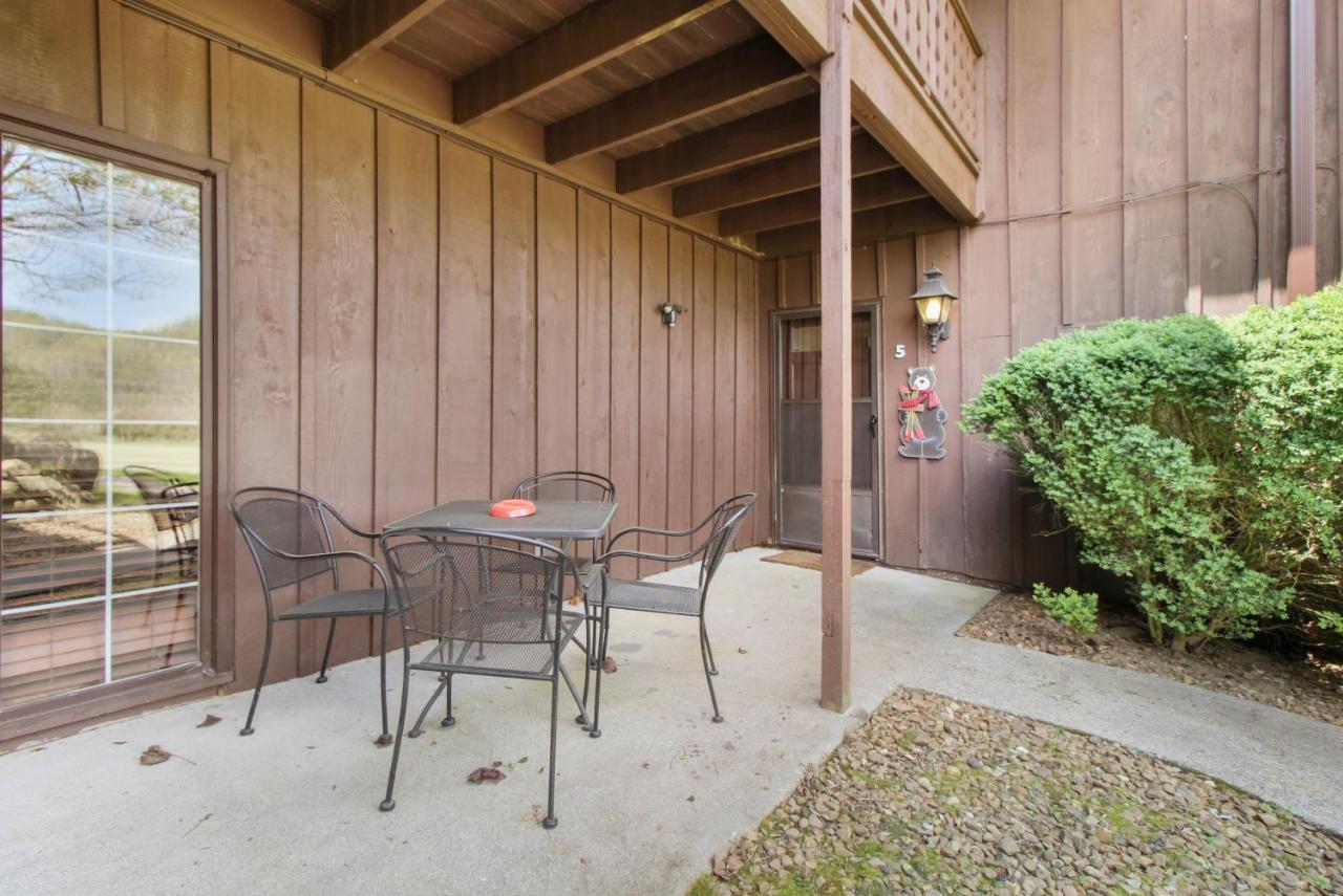 Apartment A Fairway View, 2 Bedroom, Wifi, Pool Access, Pet Friendly, Sleeps 6