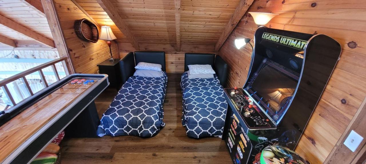 Barenberg Cabin: Panoramic Smoky Mountain Retreat With Dual Holiday home *