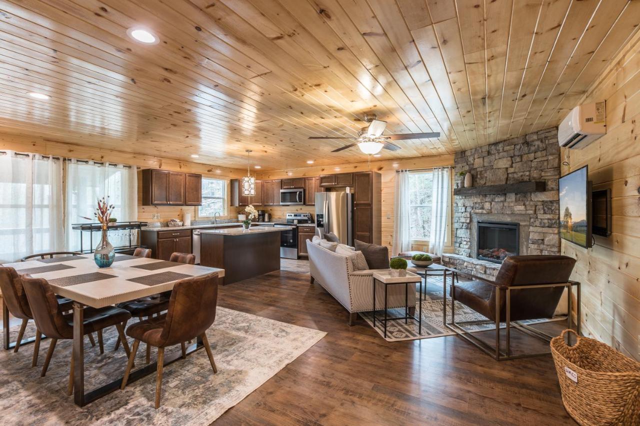 Brand New Luxury Cabin-private Appalachian Retreat Holiday home