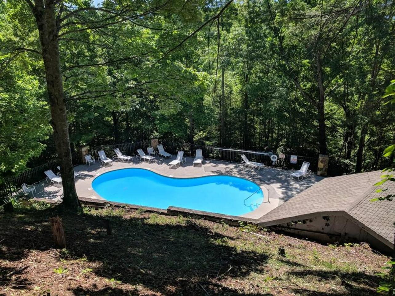Holiday home Peace, Serenity & Relaxation In The Smokies! *