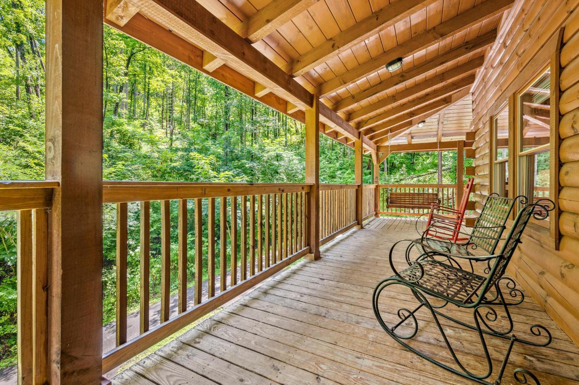 Hidden Springs * Gatlinburg