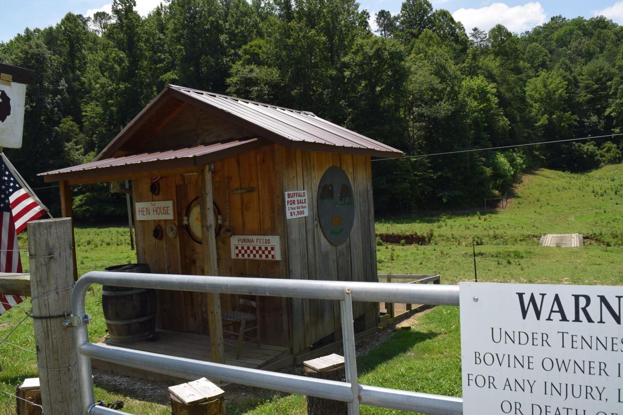 Smoky Heights Overlook, Luxury Log Cabin, Mountain & Views * Gatlinburg