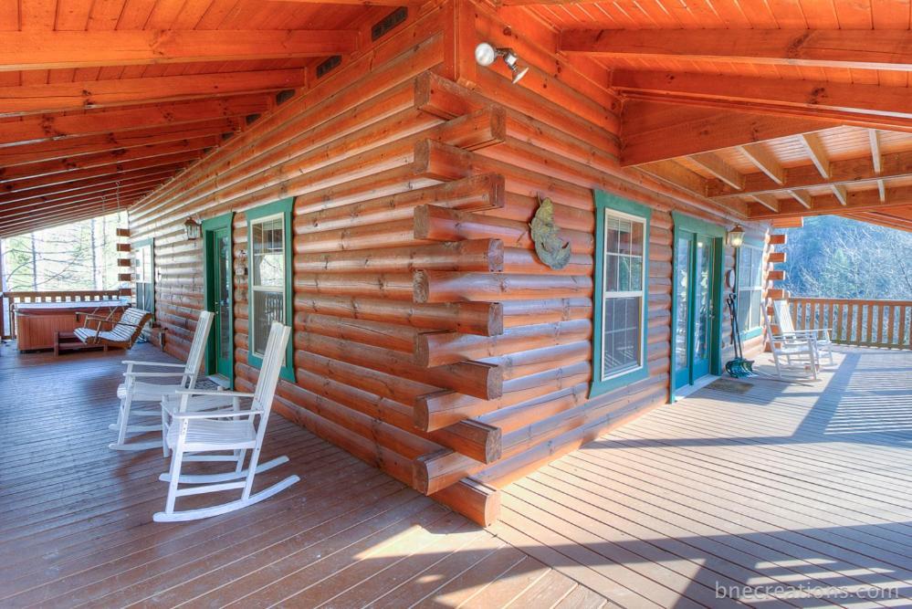 Smoky Heights Overlook, Luxury Log Cabin, Mountain & Views Holiday home Gatlinburg