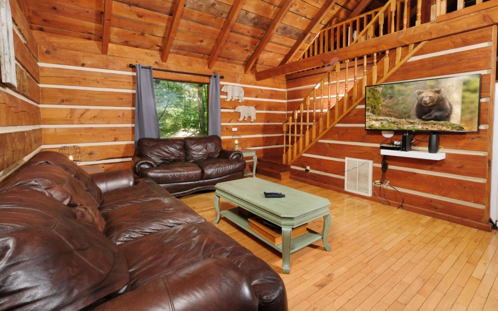 Henwoods Hideaway *