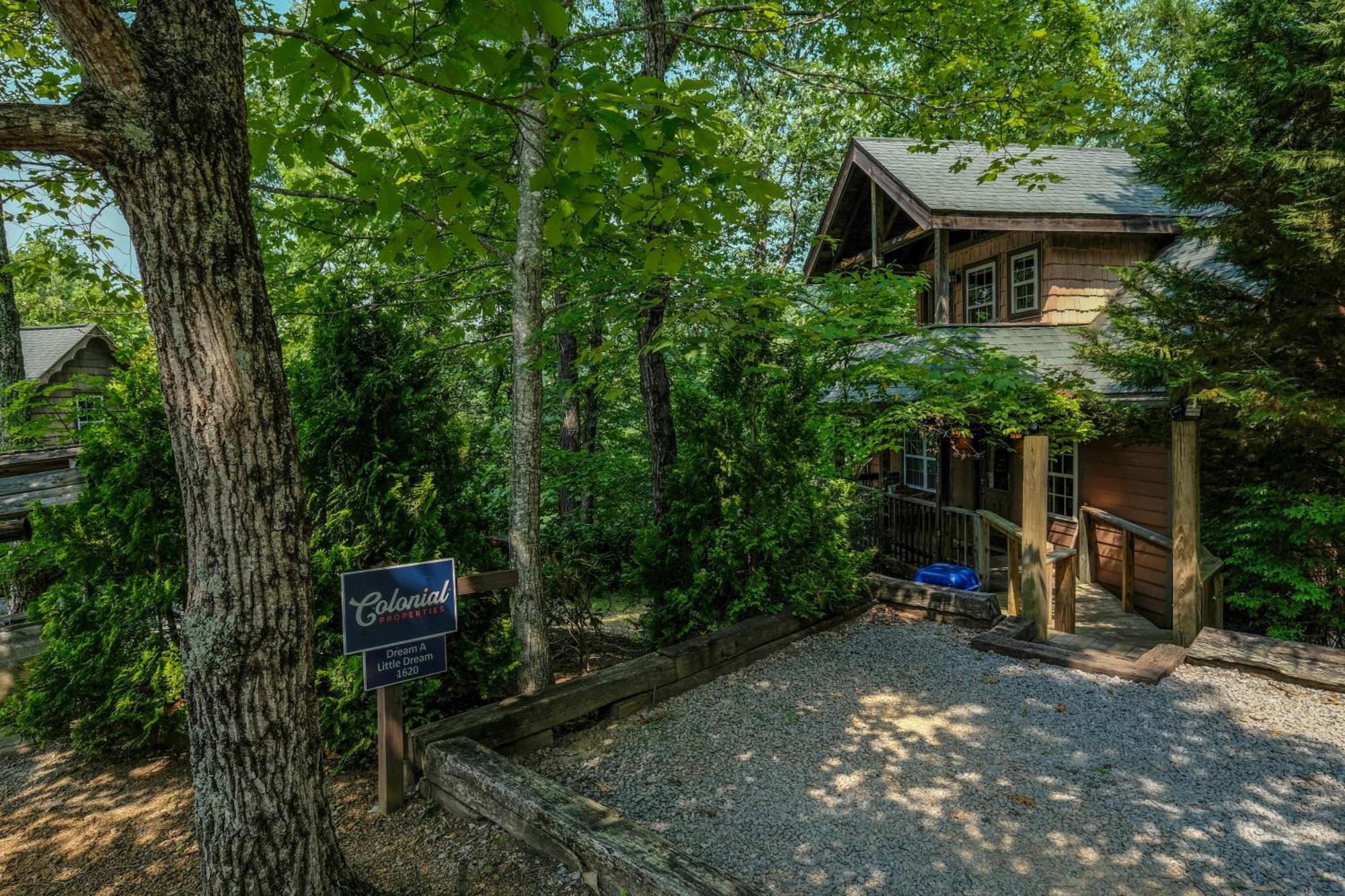 Dream A Little Dream Gatlinburg
