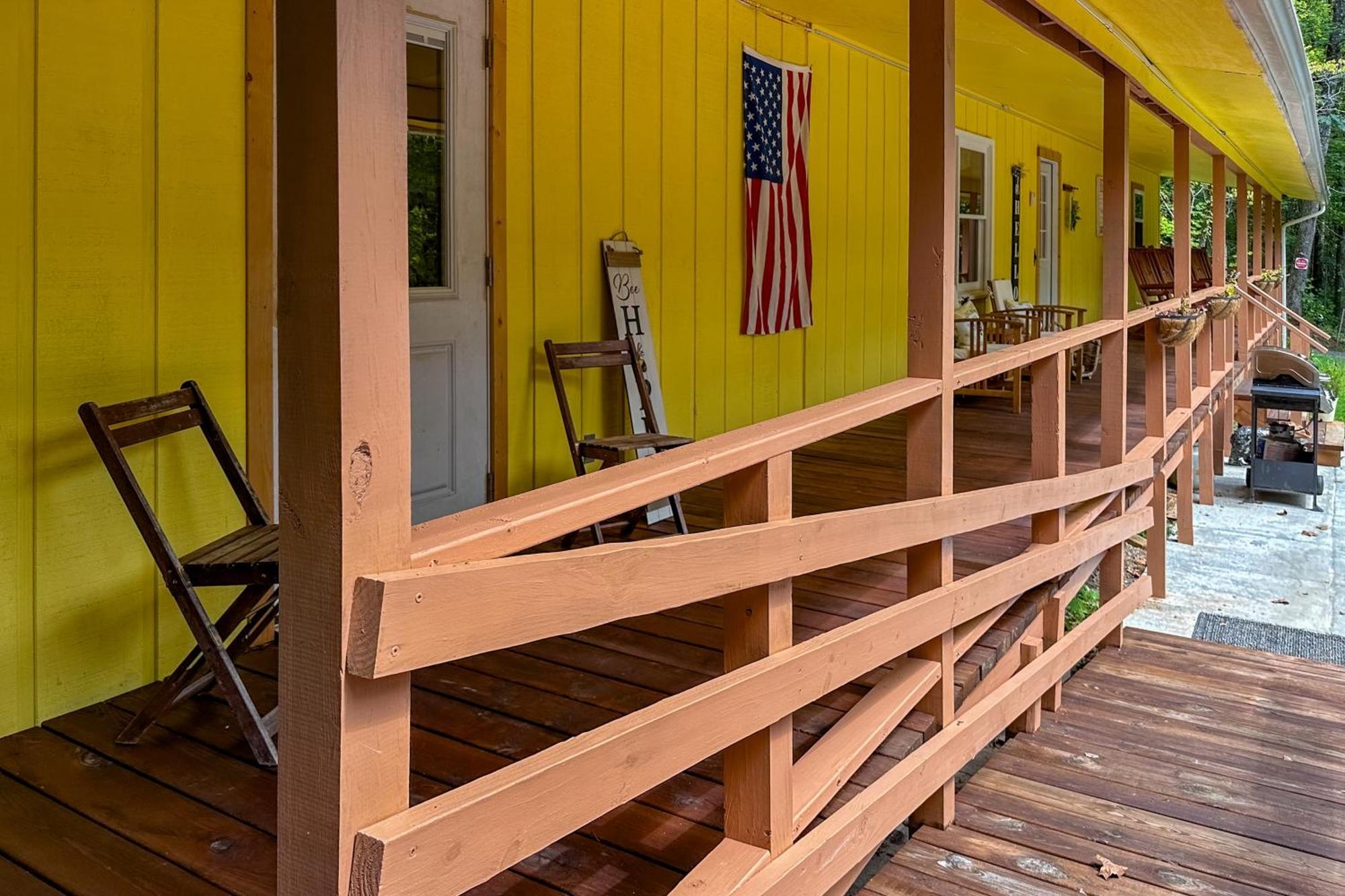 Honey Hive Hideaway * Gatlinburg