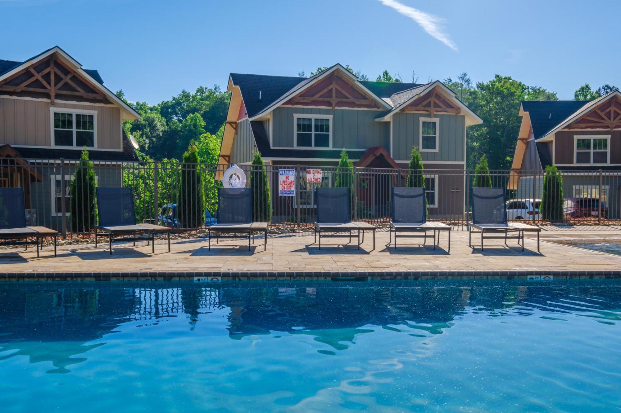 Splash Mansion By Eden Crest Gatlinburg