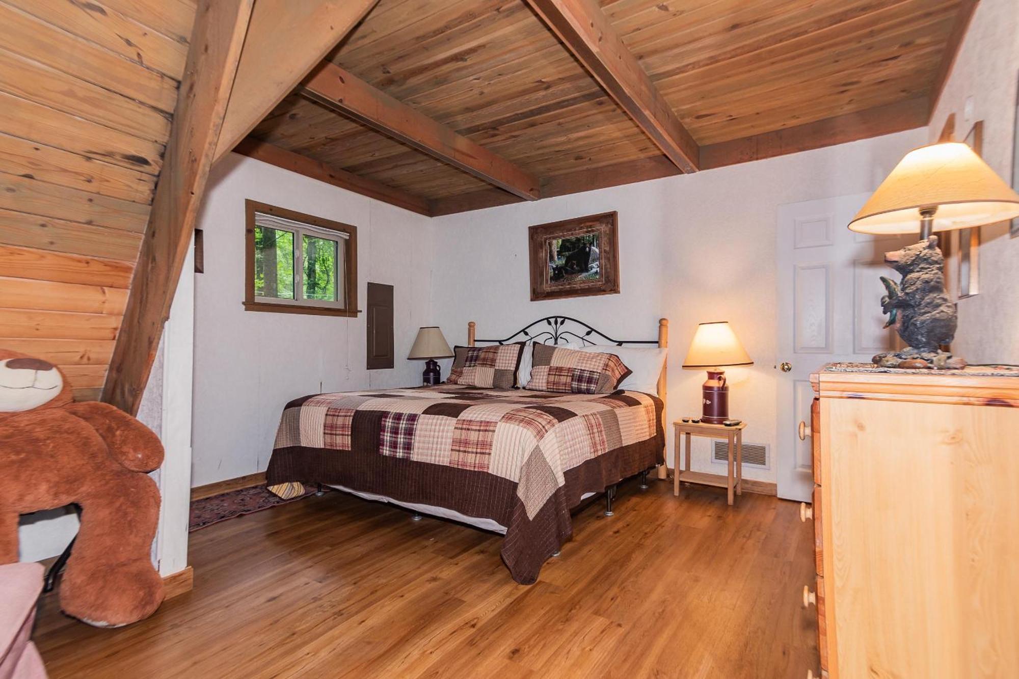 Smoky Bear Hideaway Holiday home