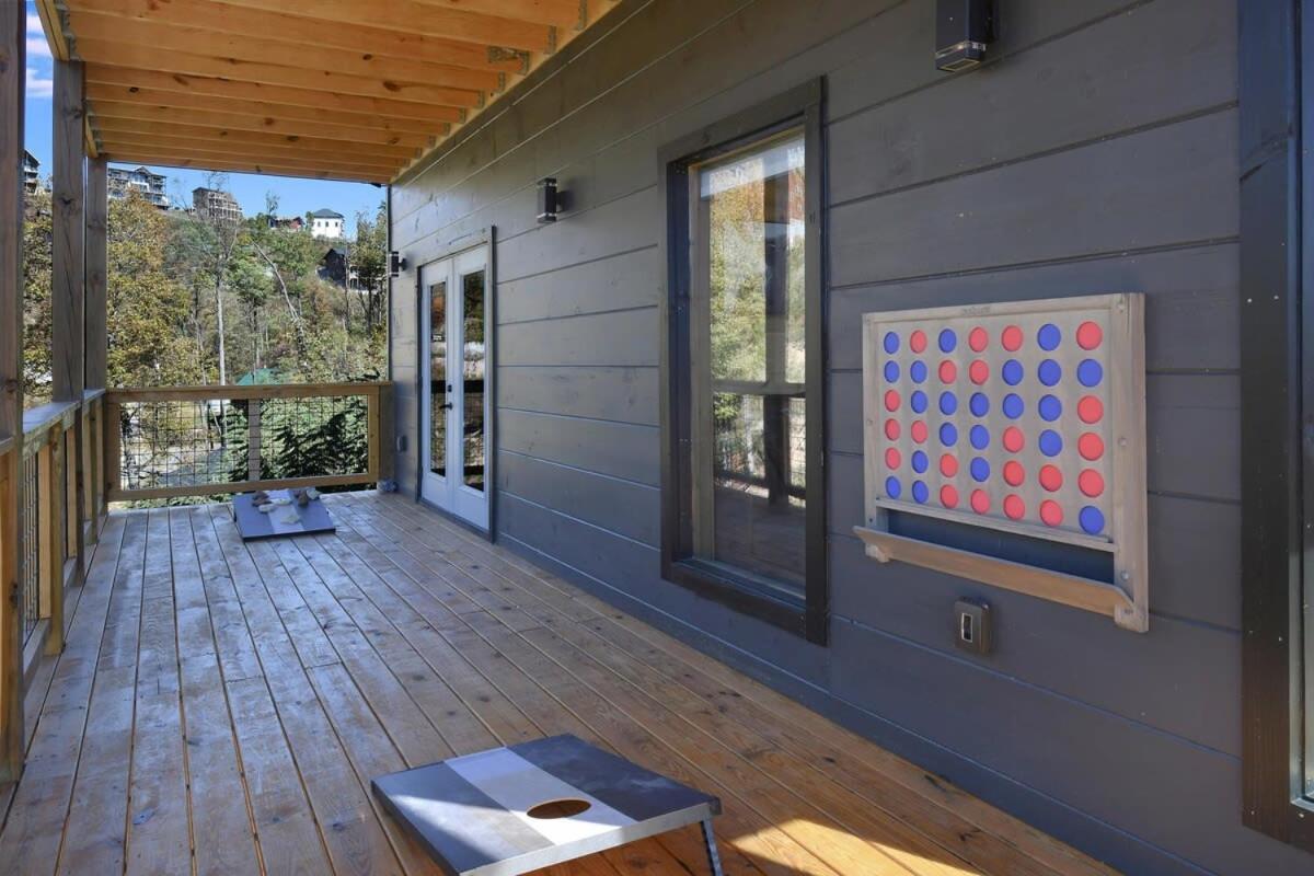 Big Bear Shack - Handicap Accessible & Dog Friendly *