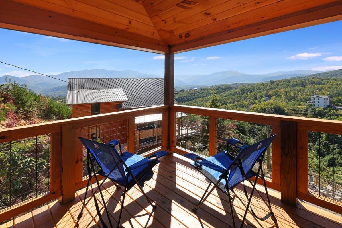 Big Bear Shack - Handicap Accessible & Dog Friendly * Gatlinburg