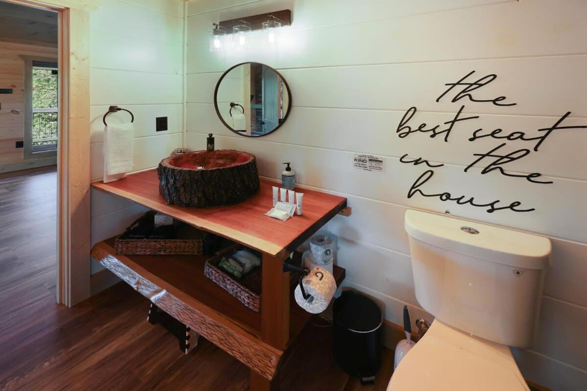 Big Bear Shack - Handicap Accessible & Dog Friendly Holiday home *