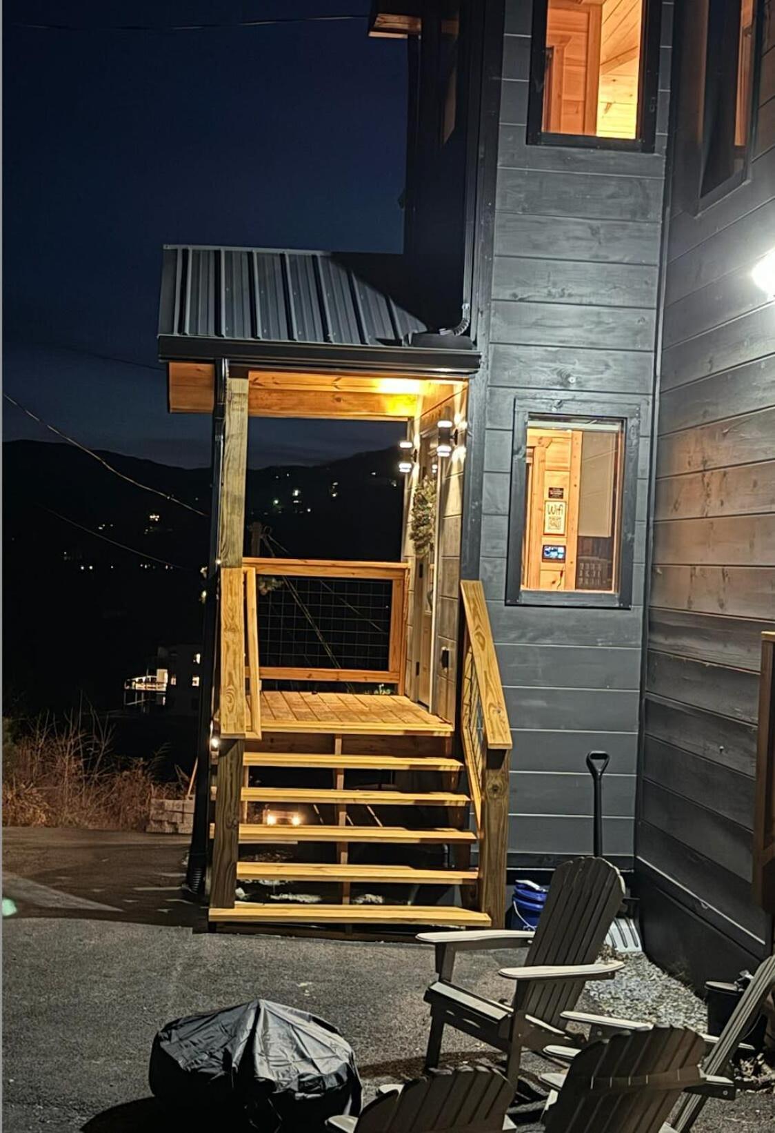 Big Bear Shack - Handicap Accessible & Dog Friendly Holiday home
