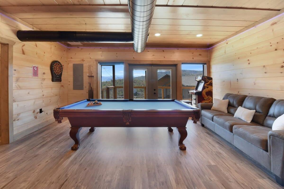 Big Bear Shack - Handicap Accessible & Dog Friendly *