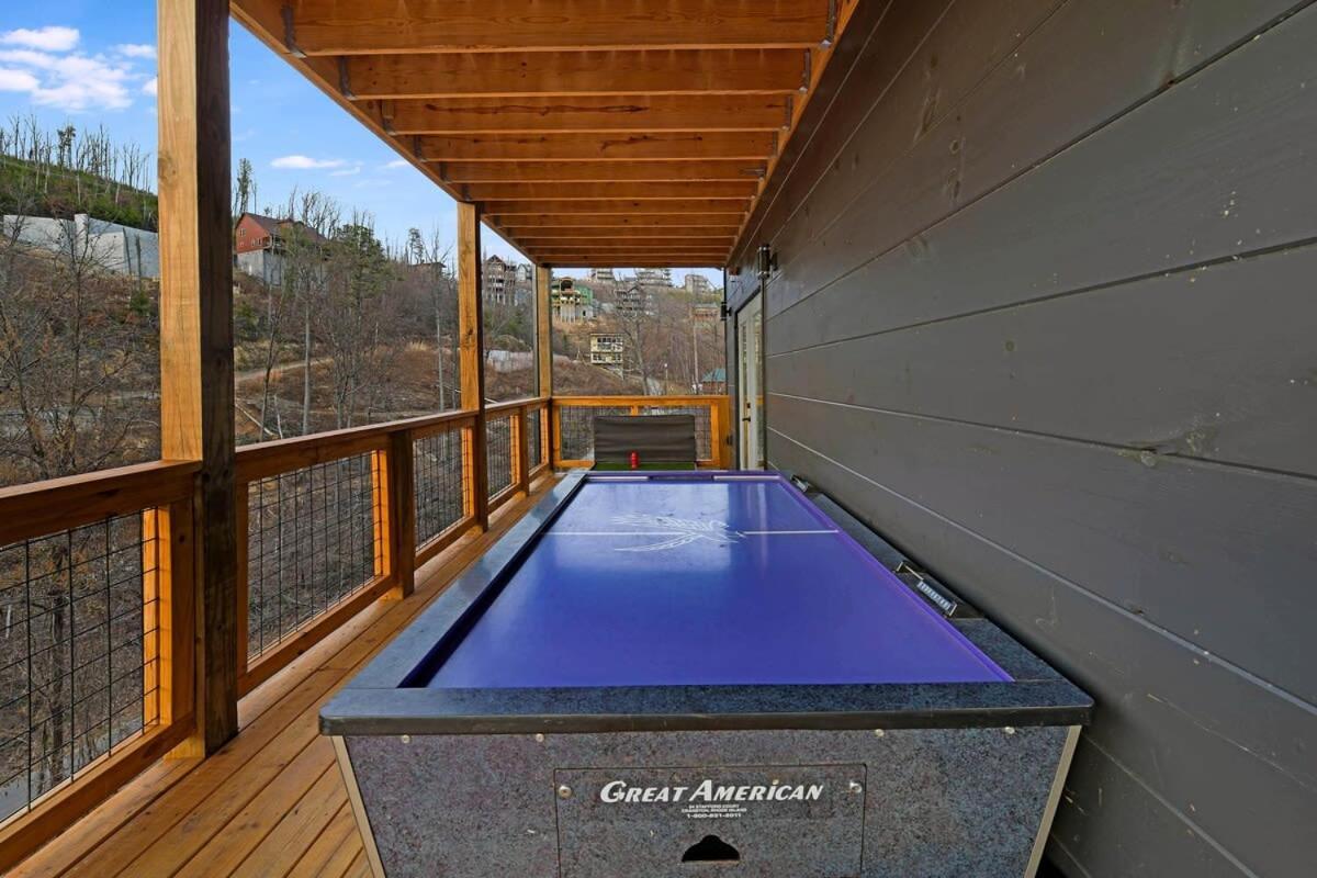 Big Bear Shack - Handicap Accessible & Dog Friendly