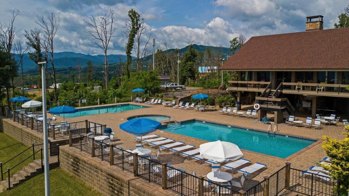 Big Bear Shack - Handicap Accessible & Dog Friendly Holiday home