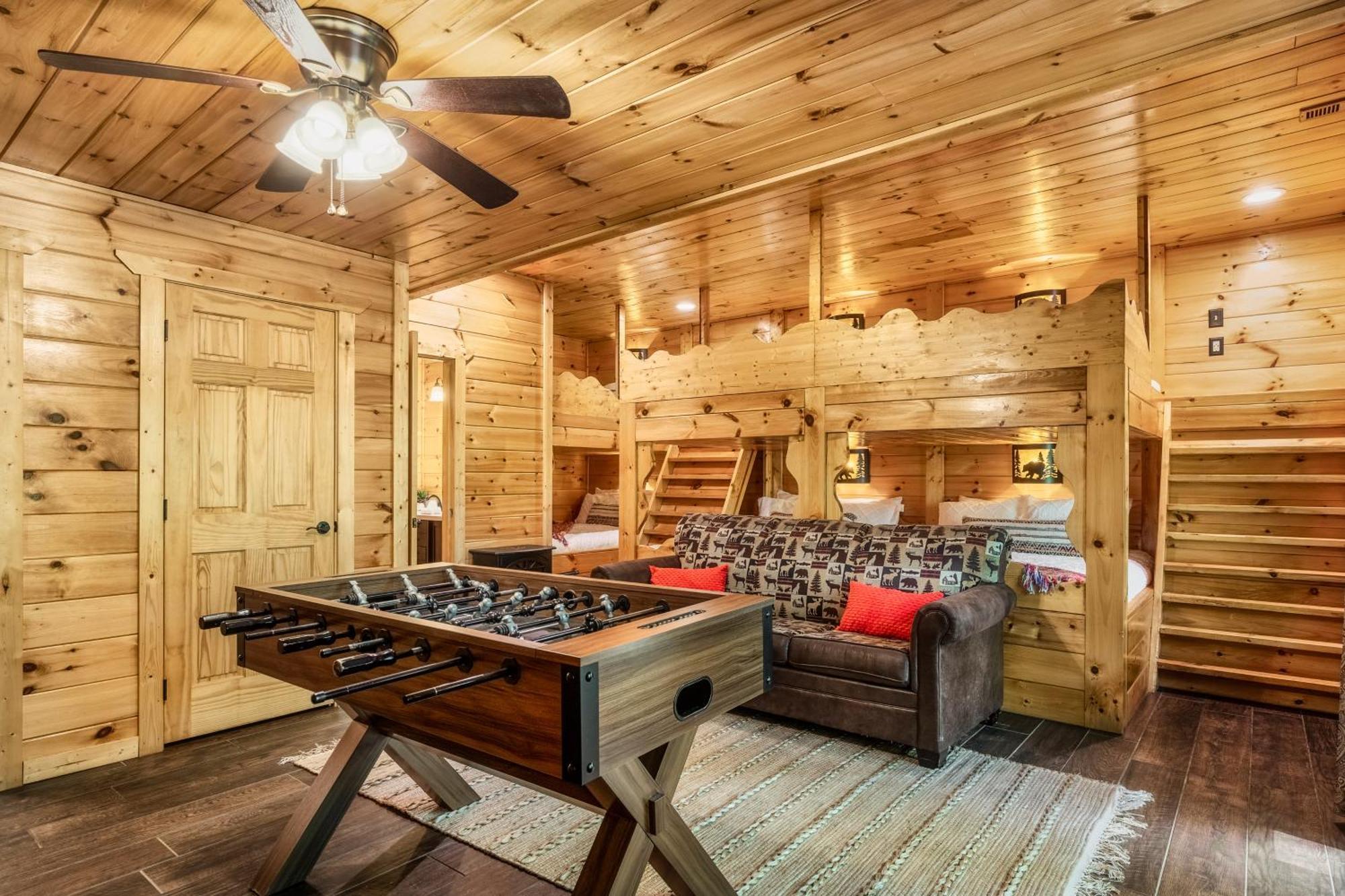 Chalet Moonshine Mtn - Hugelodge - Views - June Deals - Game Rm - Hot Tub - Fire Pit