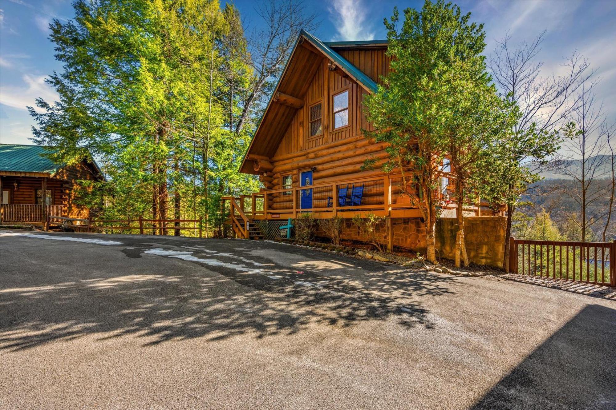 Holiday home Smokies Boutique Cabins: Mountain Retreat With Amenities